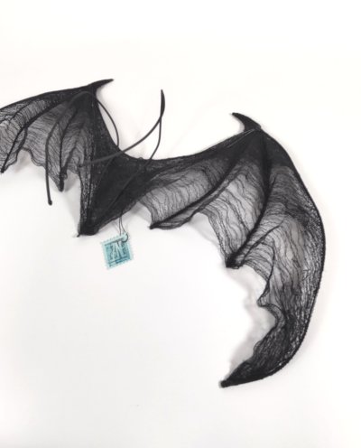 画像1: 刺繍羽コウモリ型 M 黒