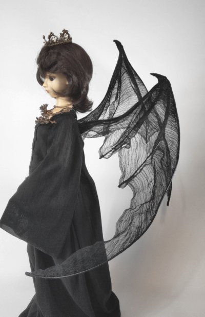 画像1: 刺繍羽コウモリ型 L 黒